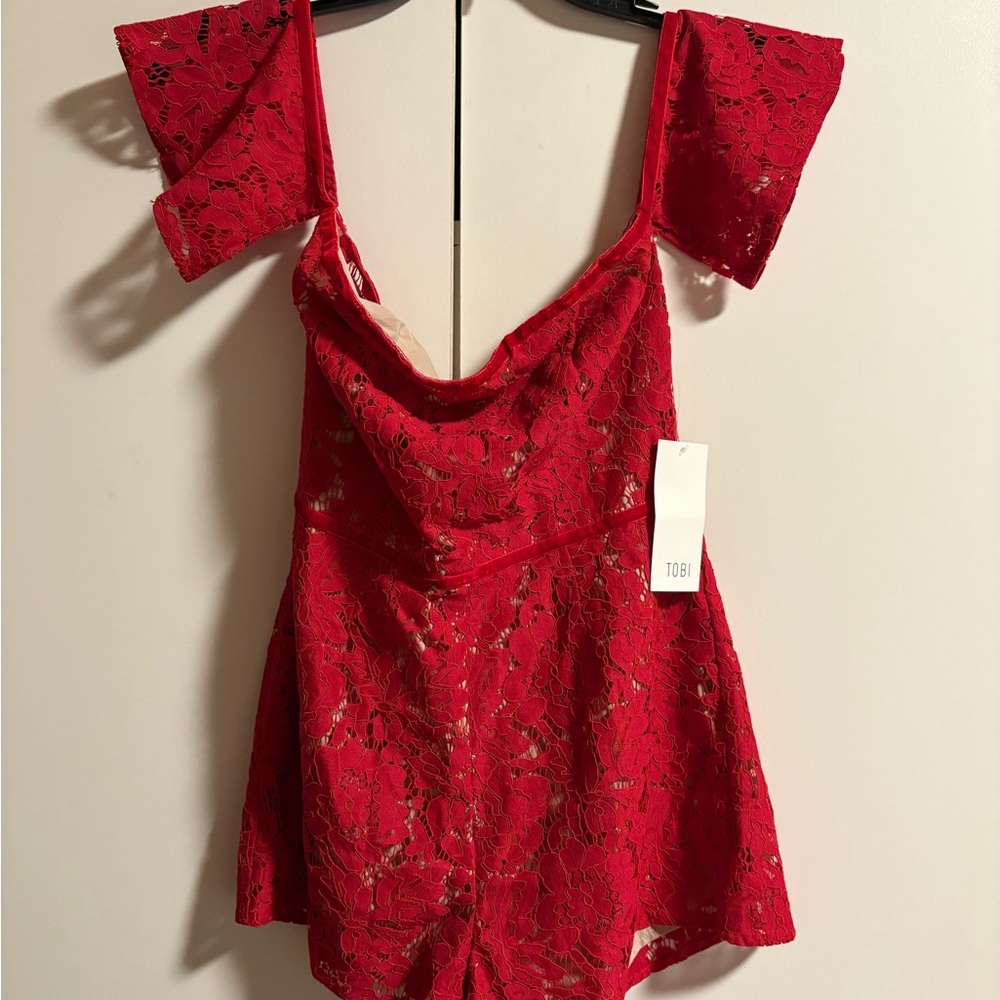 NWT Tobi Red Off-Shoulder Lace Romper Size Small - Picture 4 of 12